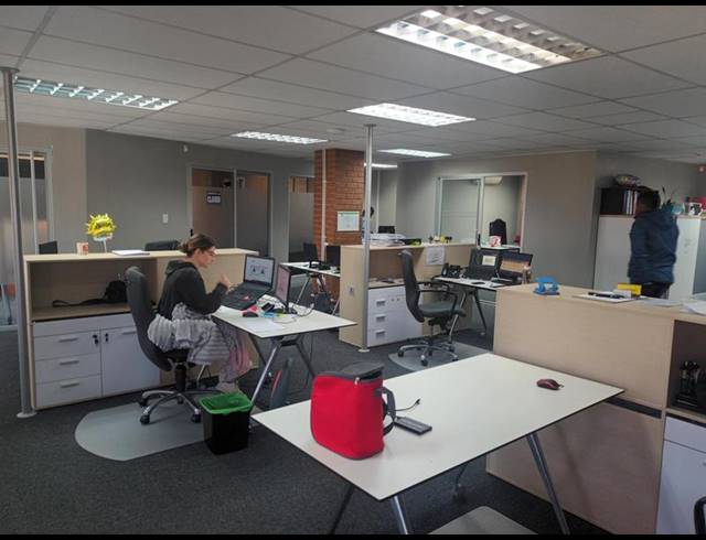 BUSINESS PROPERTY TO RENT IN ROUTE 21 BUSINESS PARK